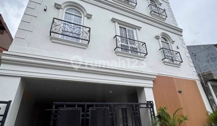 Quick Sale: Boarding House Near Undip Campus, Income 900 Million