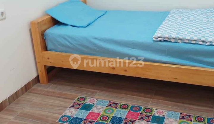 Women's Boarding House Full Occupancy 5 Minutes to Undip Tembalang Campus Semarang 2