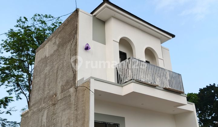 Rumah Bagus SHM Ready Banyumanik Semarang Lingkungan Nyaman 2