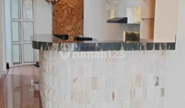 Rumah Bagus Tengah Kota Semarang Dekat Area Perkantoran 2