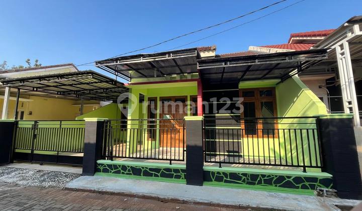 Rumah Bebas Banjir Siap Huni Lokasi Strategis Semarang  1