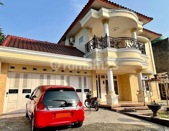 Rumah Bagus Di Semarang Atas Banyumanik Dekat Undip