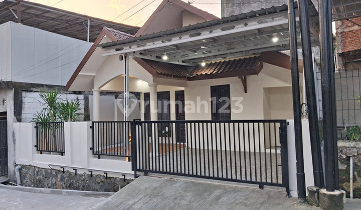 Jual Cepat Rumah Bebas Banjir Lokasi Strategis Kota Semarang 1