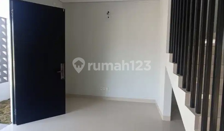 Rumah Bebas Banjir di Perumahan Elit Bsb Semarang 2