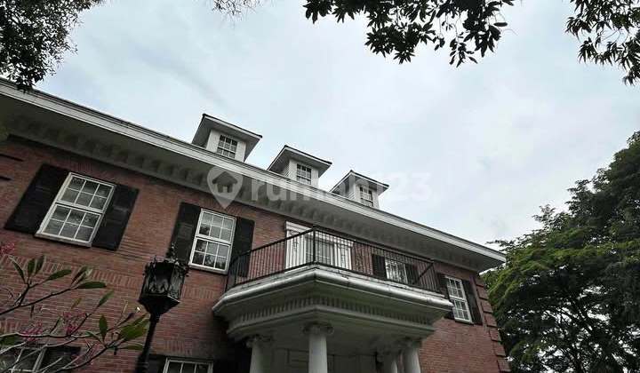 Rumah Bagus Mewah Di Taman Sudirman Gajahmungkur Semarang 2