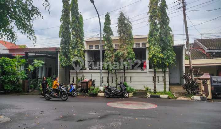 Rumah Kost Tengah Kota Semarang Full Penghuni 
