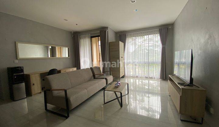 Disewakan Apartemen Lloyd M Lantai 2 Furnished  2