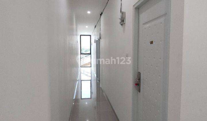 Dijual rumah kostan putri 1,1km dari KUTEK UI full furnished  2