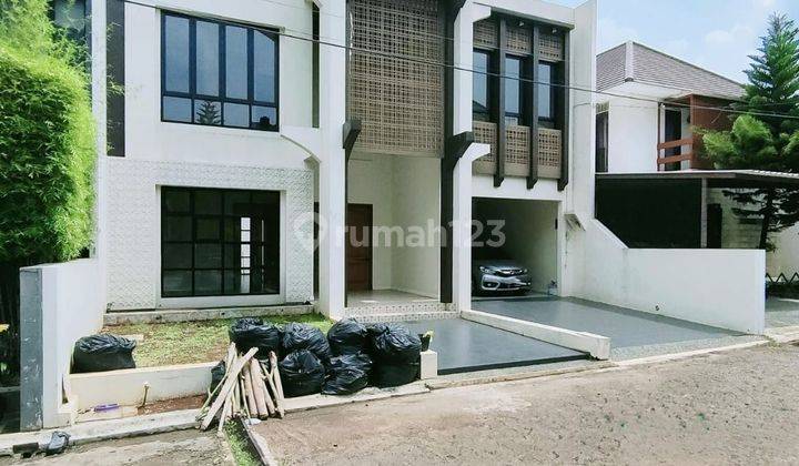 TURUN HARGA Rumah 2 Lantai SHM di Cilandak  1