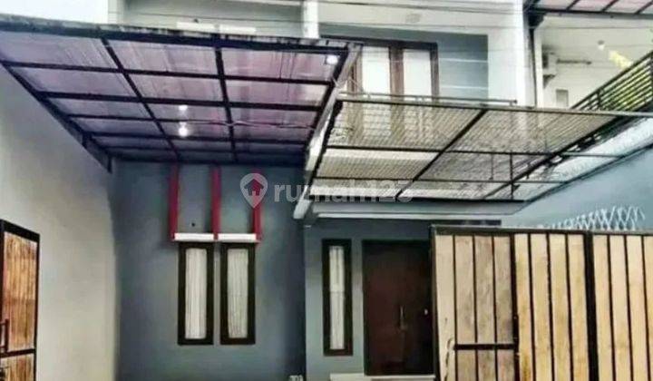 Dijual cepat rumah 2 Lantai di Jatibening BU 2