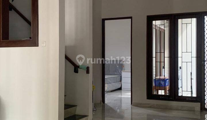 Dijual Cepat Rumah 3 Lantai Bagus Di Bintaro Sektor 9 2