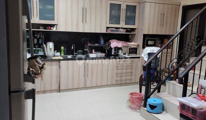 Jual Cepat Siap Huni Bagus Rumah Sunter Semi Furnished 2