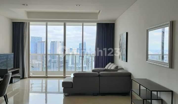 For Rent The Elements 2 br Big Space 127 sqm , Fully Furnished , Simple and good furniture