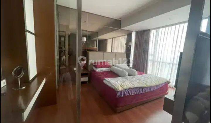 Apartement ST MORITZ APARTMENT 3 BR Semi Furnished Bagus 1