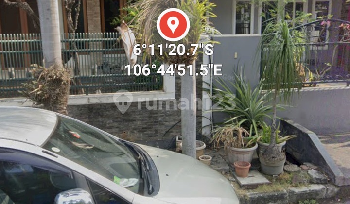Sri24 Rumah 2 Lantai Unfurnished SHM di Puri Kencana, Jakarta Barat 1