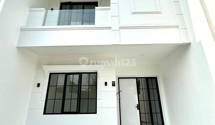 Rumah 2 Lantai Baru SHM di Taman Villa Meruya, Jakarta Barat 1