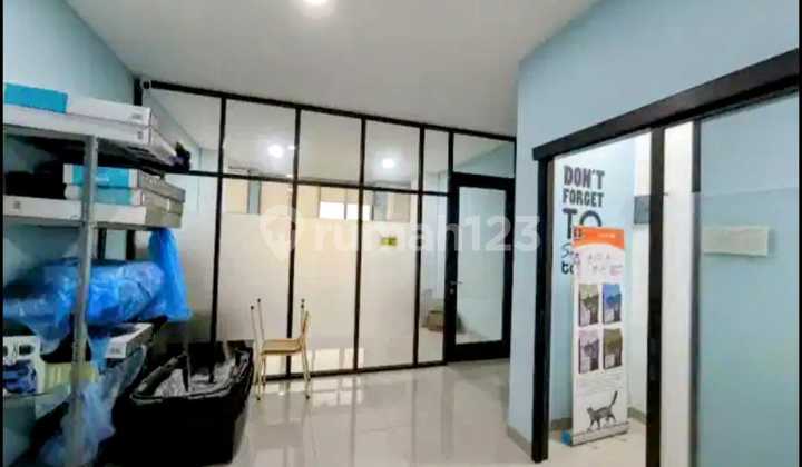 Ruko HGB 67m2,3.5 lantai, jg,lift barang.