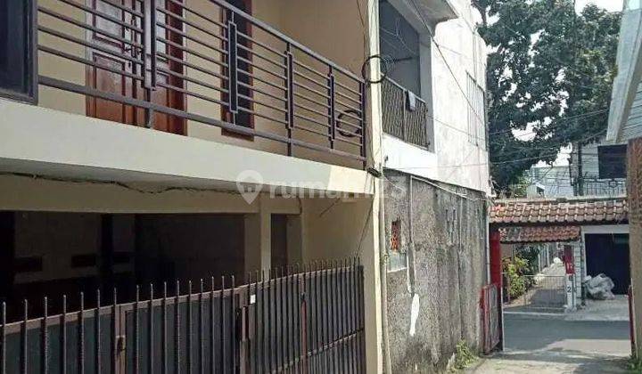 Jarang ada kost murah 10meter ke jalan raya sarijadi Bandung 1