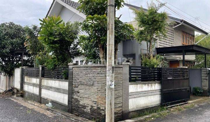 Luas Tanah Besar Harga Murah Rumah Hook Komplek Garden Sariwangi Bandung Barat 2