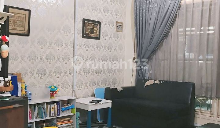 Modern Minimalist House SHM In Bintaro