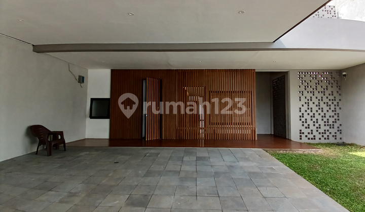 Rumah Cakep Brand New House 2 Lantai Tm. Alfa Jakarta Barat