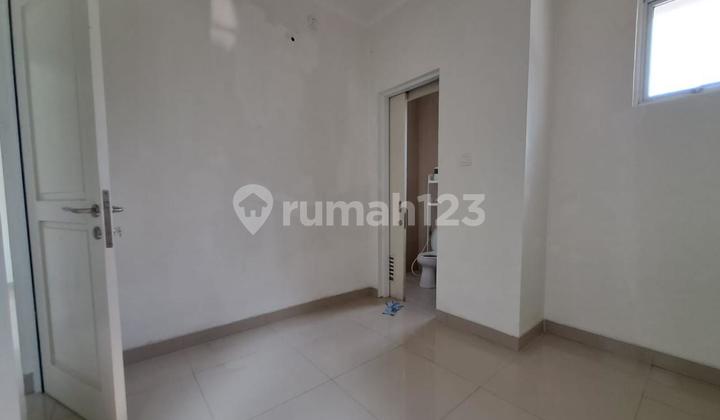 For Rent: Malibu Village House, Gading Serpong 2