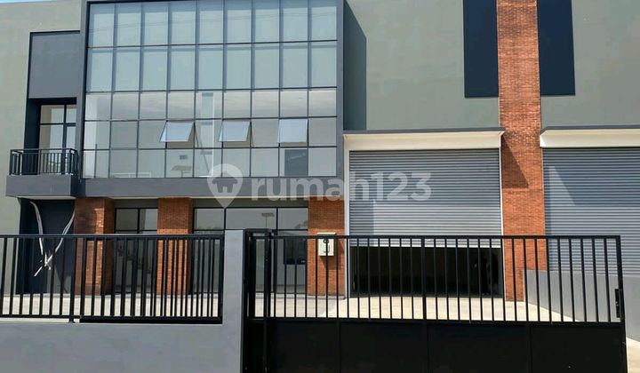 Dijual Gudang Siap Pakai Ukuran 18x48 Dengan Kantor Eksklusif Bangunan Baru Legok Tangerang Dijual Gudang Siap Pakai Ukuran 18x48 Dengan Kantor Eksklusif Bangunan Baru Legok Tangerang
