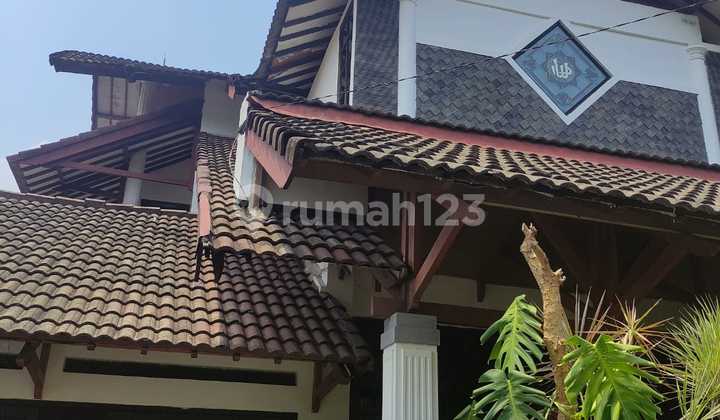 Rumah 2 Lantai Bagus SHM di Bintaro, Jakarta Selatan