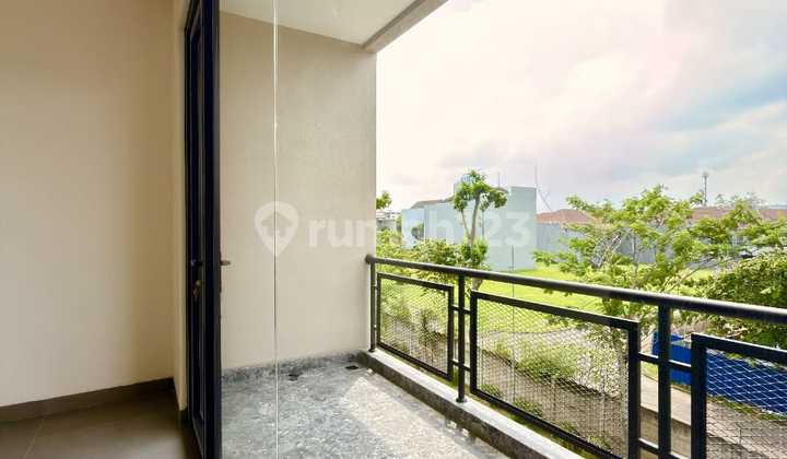 For Sale Brand New Independent House Building in Alam Sutera