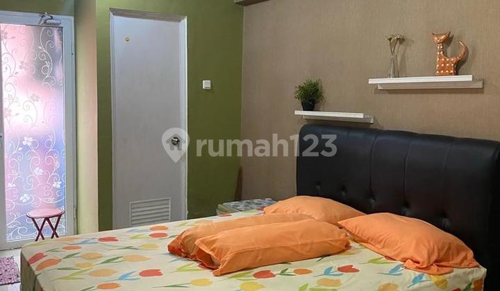 The Greend Pramuka Studio Furnish Bagus Tahunan