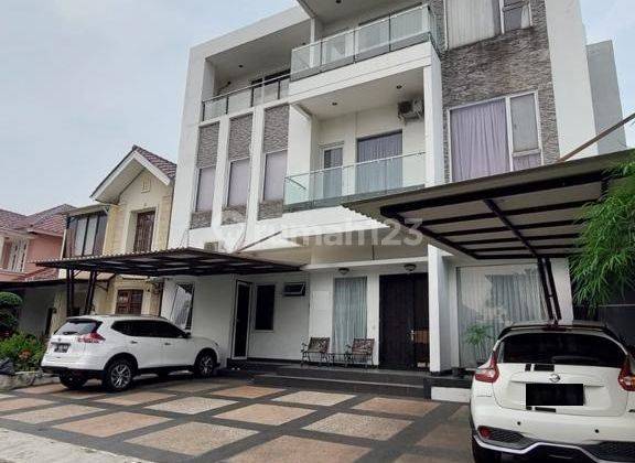 Rumah Siap Huni 3 Lantai di Alam Sutera 1