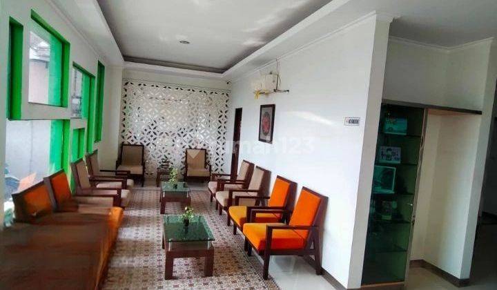 Hotel di Yogyakarta Posisi di Jalan Utama Yang Ramai 1