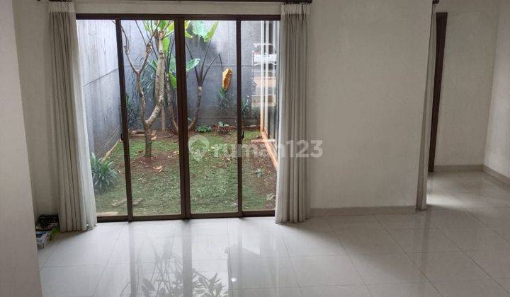 Rumah 2 Lantai Siap Huni di Greenwich, Bsd City 2