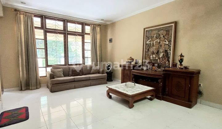 Dijual Rumah bagus 2 lantai di Bintaro Jaya