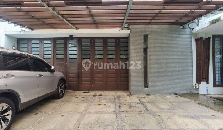 Rumah 2 Lantai Bagus Lokasi Strategis di Tengah Bintaro Sektor 7 2