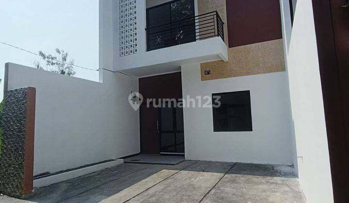 DIJUAL RUMAH MODERN DALAM KOMPLEK DEKAT GEGERKALONG DAN POLBAN CIWARUGA BANDUNG UTARA 1