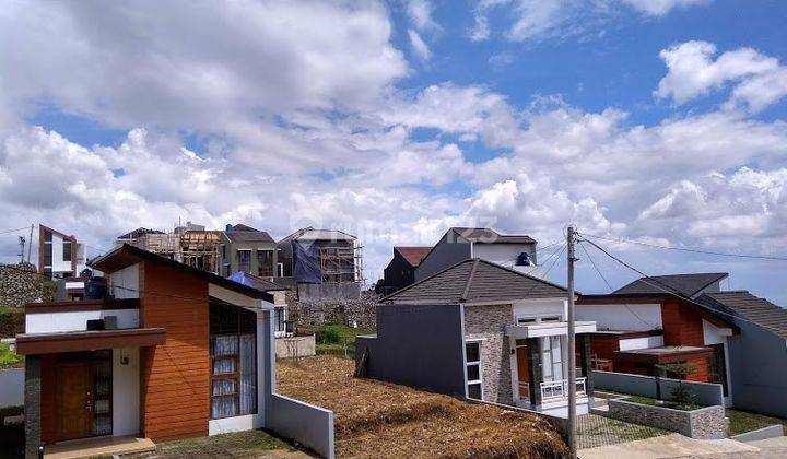 Rumah Rasa Villa Sejuk di Perumahan Lembang Cihideung Parongpong 2