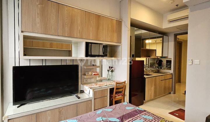 Disewakan Murah Apartemen Taman Anggrek Residence Furnished 2