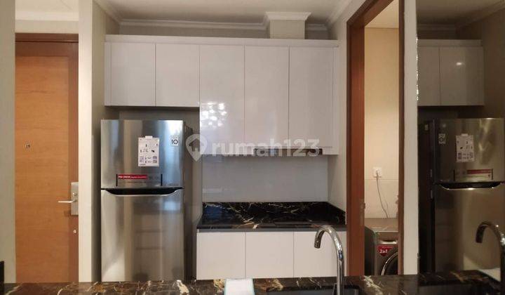 Disewakan Murah Apartemen Condo 2+1 Taman Anggrek Residence  2