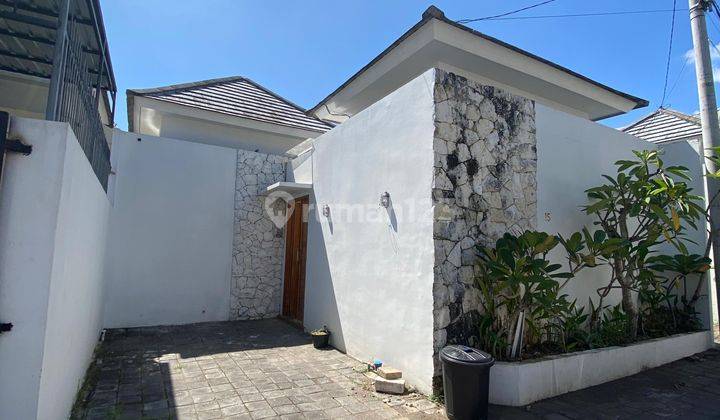 Villa Tropical Minimalis di Kutuh Dekat Pantai Pandawa 2