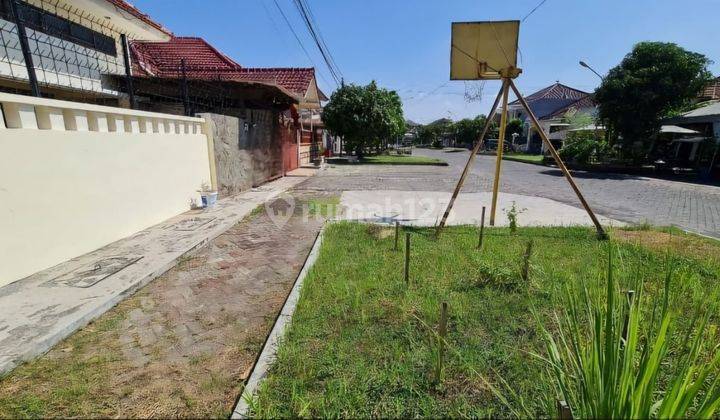 Dijual Rumah Nirwana Eksekutif Di Jalan Boulevard 2