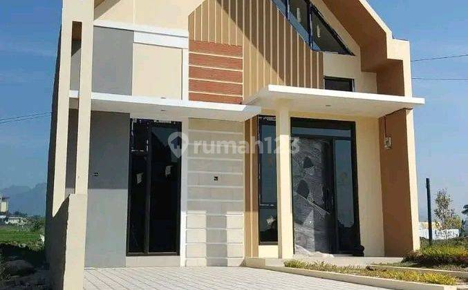 Rumah dijual lokasi strategis di Jl cicangkudu Sukamukti  1