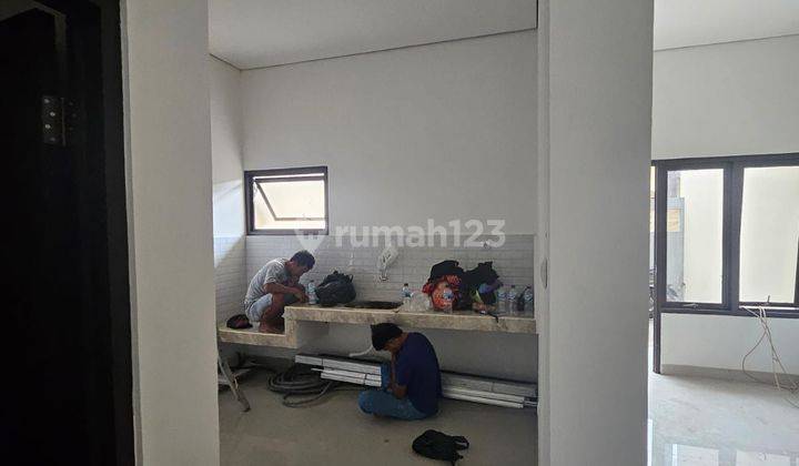 Rumah dijual lokasi strategis di Jl cicangkudu Sukamukti  2