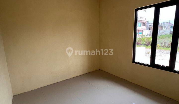 Rumah dijual lokasi strategis akses mudah  2