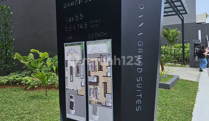 FOR SALE BEAUTIFUL HOME ONLY AROUND 1M, GREAT LOCATION IN PARK SERPONG 2