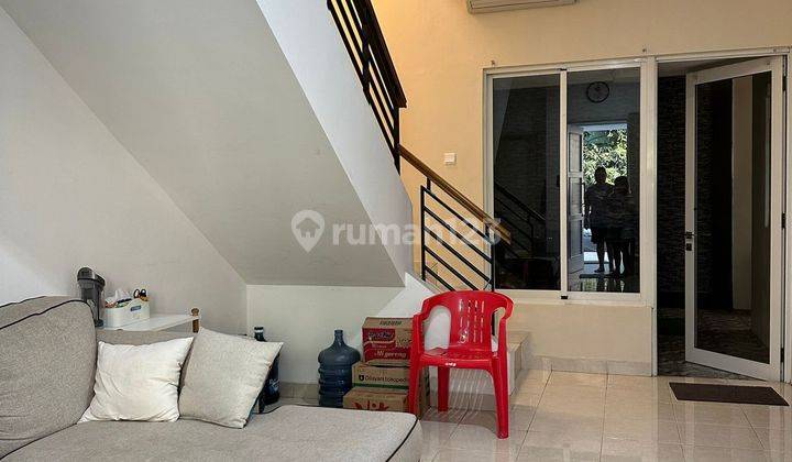 Rumah Rapih The Springs Canary Gading Serpong Lingkungan Aman 1