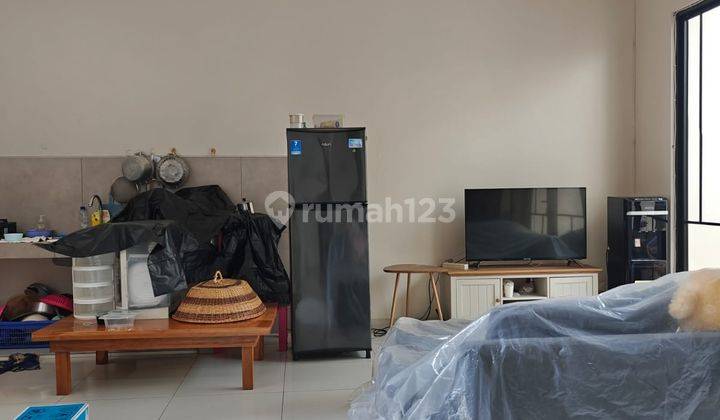 Dijual Rumah Sutera Victoria Kondisi Bagus Lokasi Strategis 2