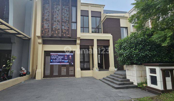 Rumah Mewah di Greenwich Cluster Mayfield Bsd City Kondisi Rapih 1