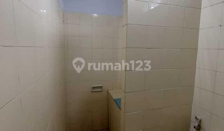 JUAL MURAH RUKO BSD SEKTOR 7 LOKASI SANGAT STRATEGIS BAGIAN DEPAN