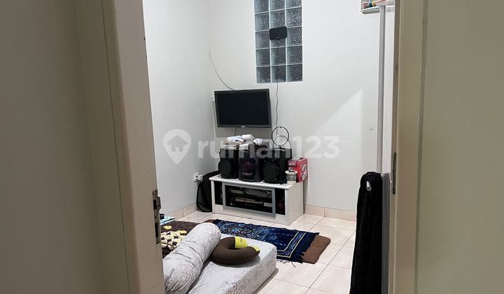 FOR RENT: THE GREEN BSD HOUSE IN VERY WELL-MAINTAINED AND CLEAN CONDITION FOR RENT: THE GREEN BSD HOUSE IN VERY WELL-MAINTAINED AND CLEAN CONDITION